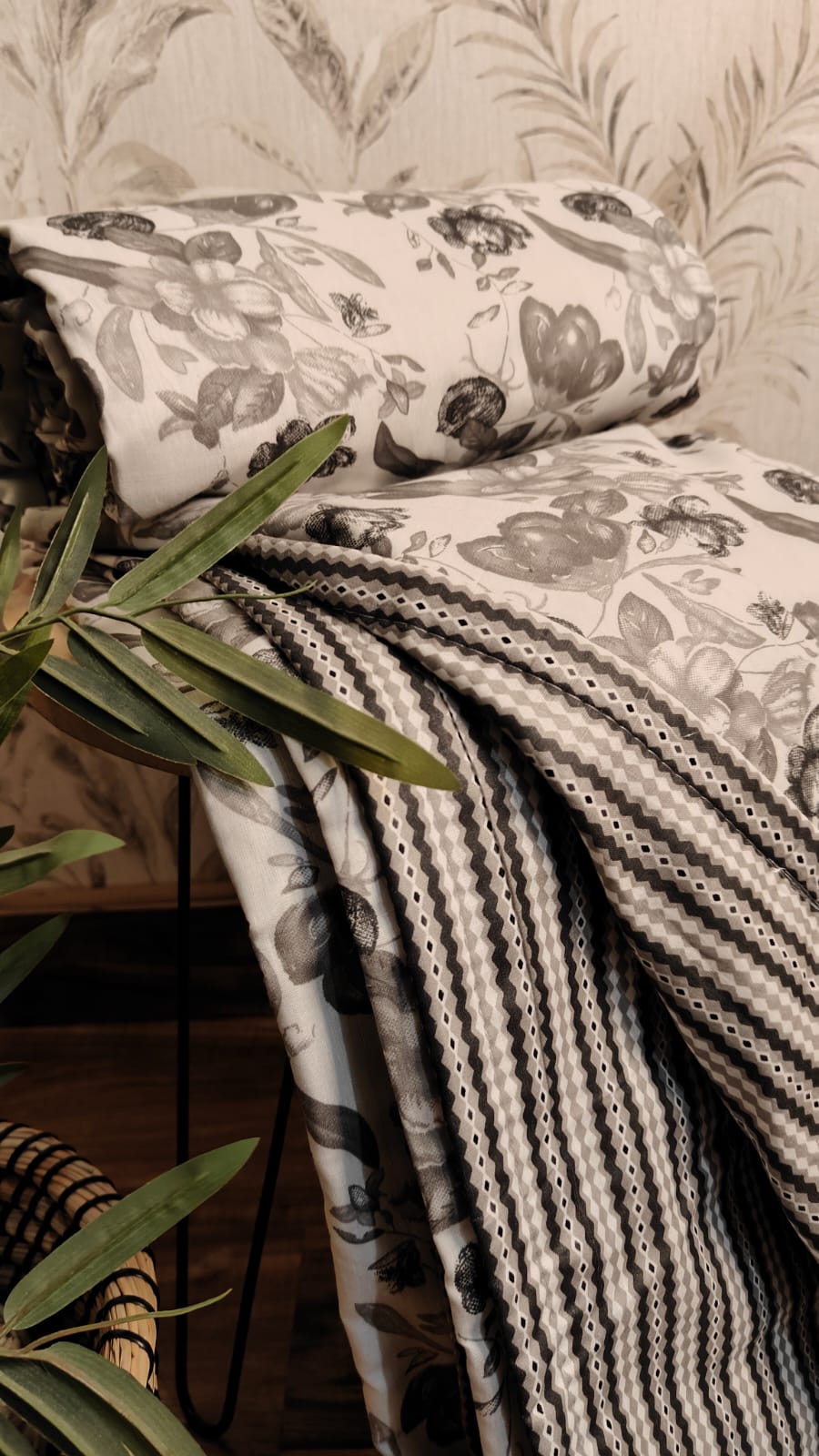 Muted Bloom – AC Dohar (King Size)