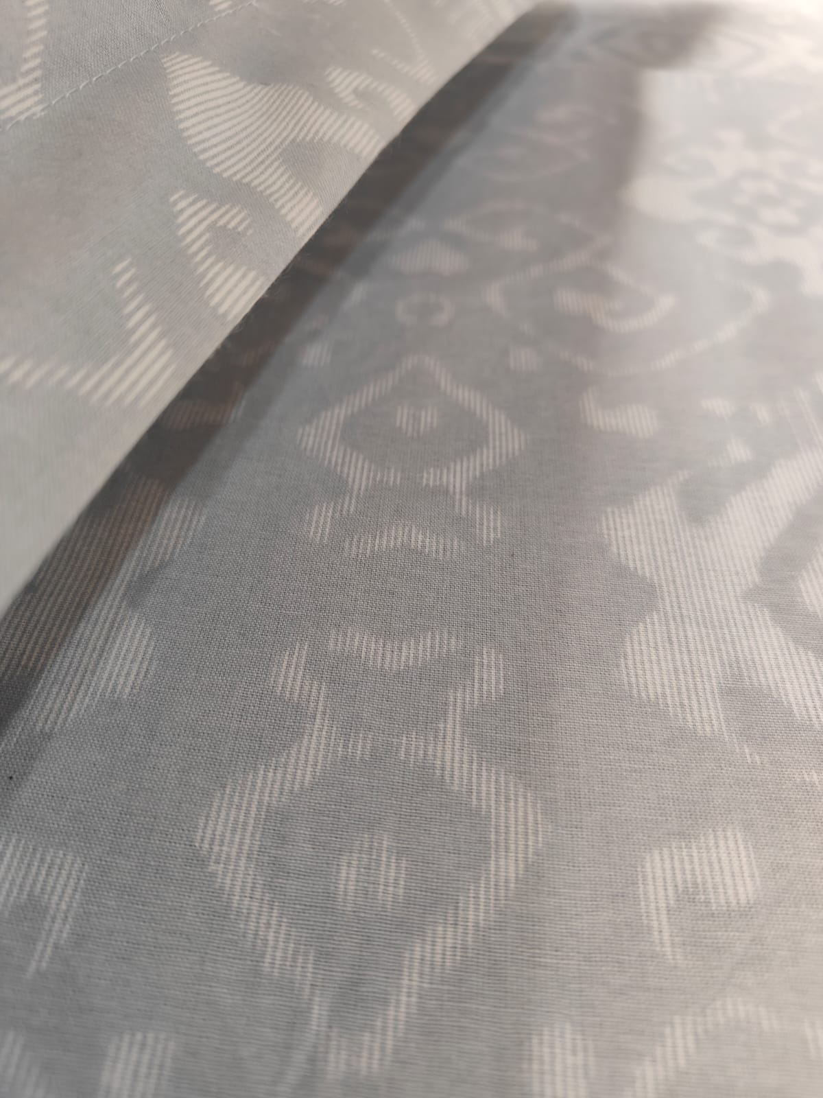 Frost Ikat – Pure Cotton Bedsheet Set