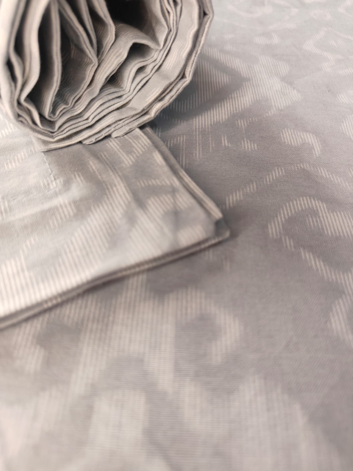 Frost Ikat – Pure Cotton Bedsheet Set