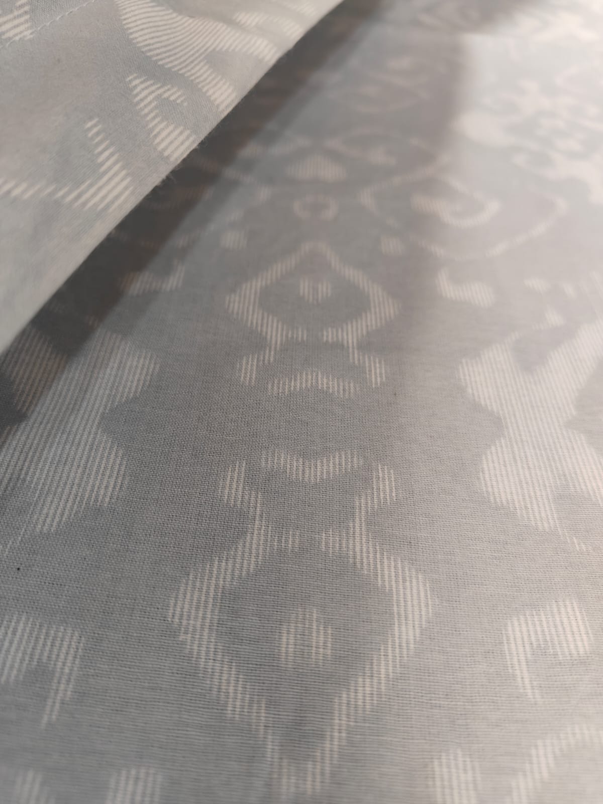 Frost Ikat – Pure Cotton Bedsheet Set