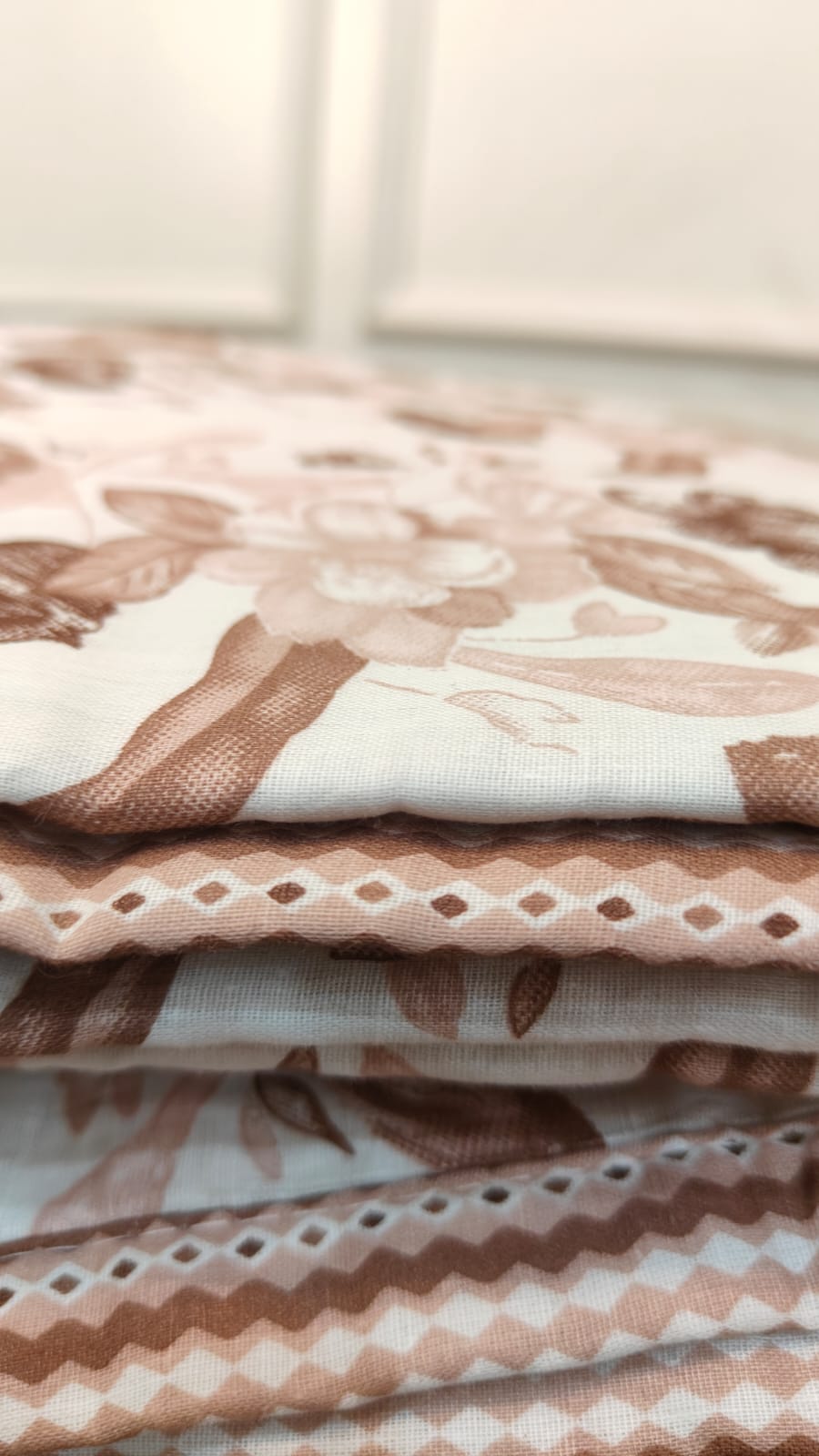 Blush Bloom – Super Soft AC Dohar (King Size)