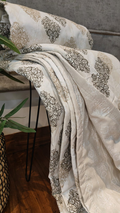Vintage Royale – AC Dohar (King Size)