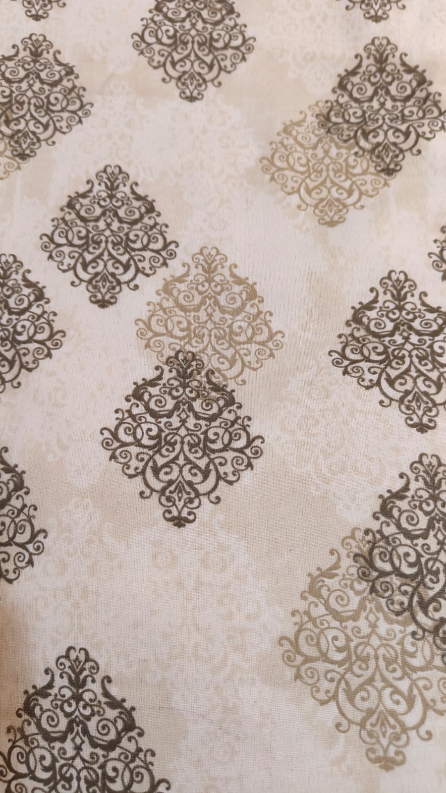 Vintage Royale – AC Dohar (King Size)