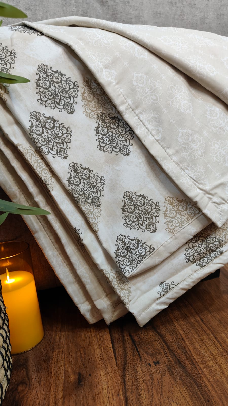 Vintage Royale – AC Dohar (King Size)