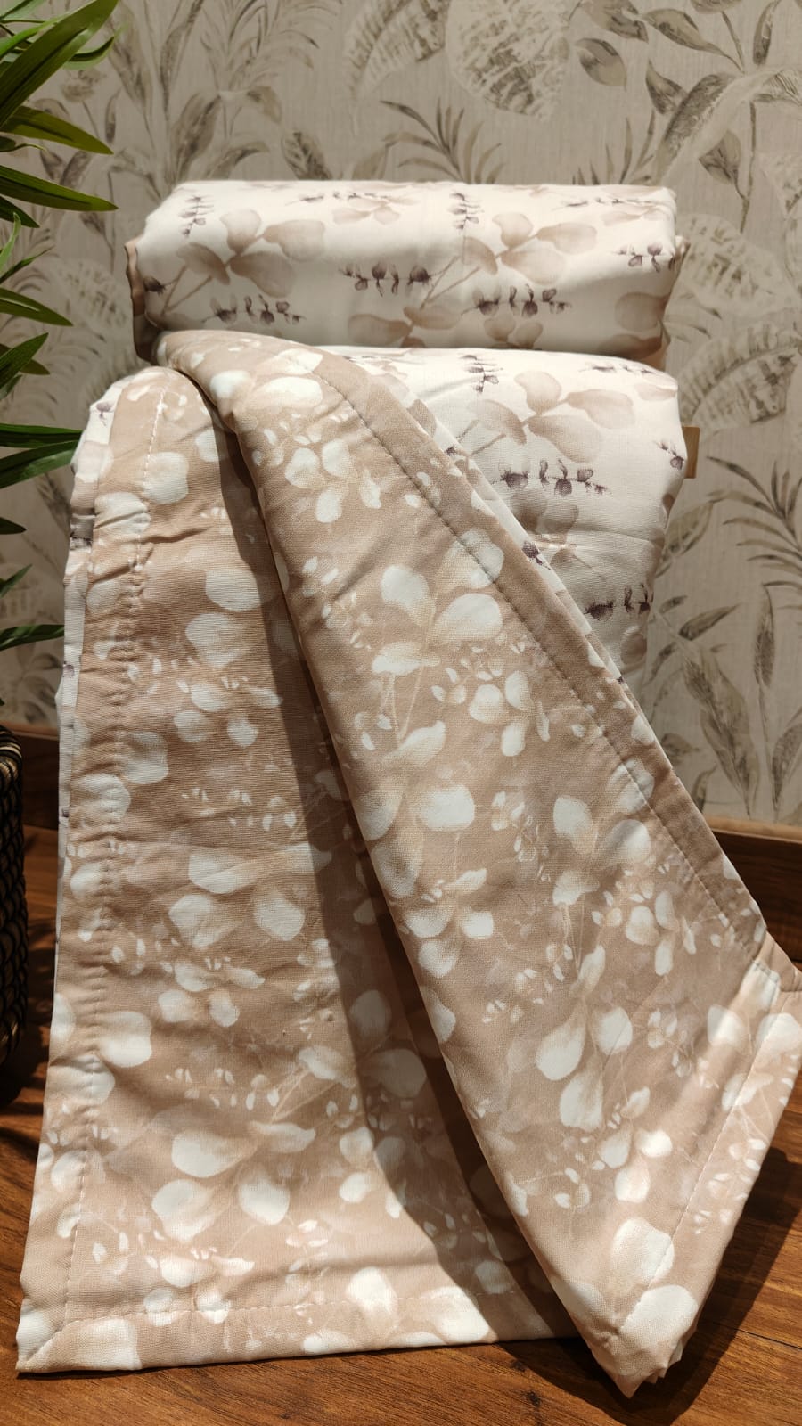 Eucalyptus Whisper – AC Dohar (King Size)