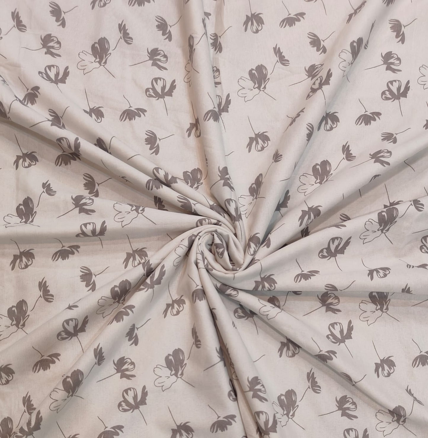 Grey Bloom Reversible Dohar – Grey & White