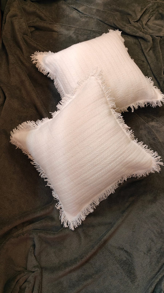 Ivory White Tufted Fringe Cushion (Set of 2)