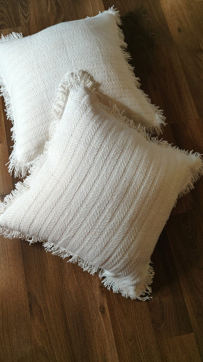 Ivory White Tufted Fringe Cushion (Set of 2)