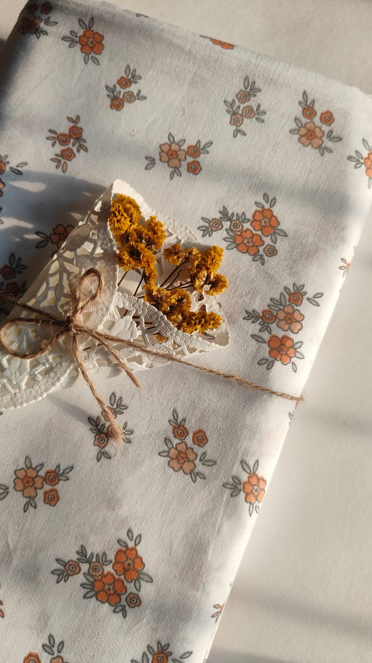 Amber Bloom – 300 TC Pure Cotton Bedsheet Set