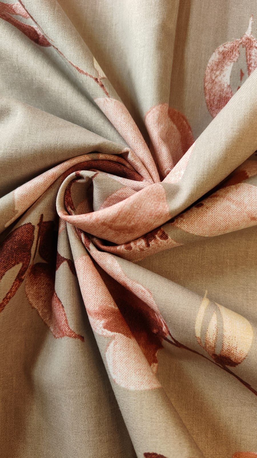 Blush Cedar – 210 TC Pure Cotton Bedsheet Set with Crimson Piping