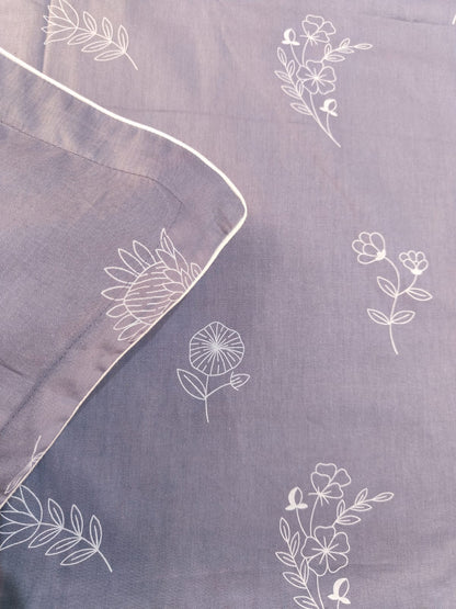 Lavender Bloom – 210 TC Pure Cotton Bedsheet Set