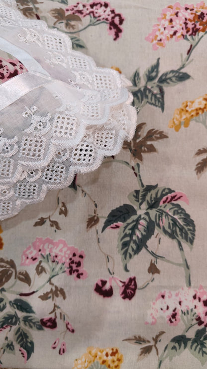 Wild Marigold – Lace Bedsheet Set (108×108")