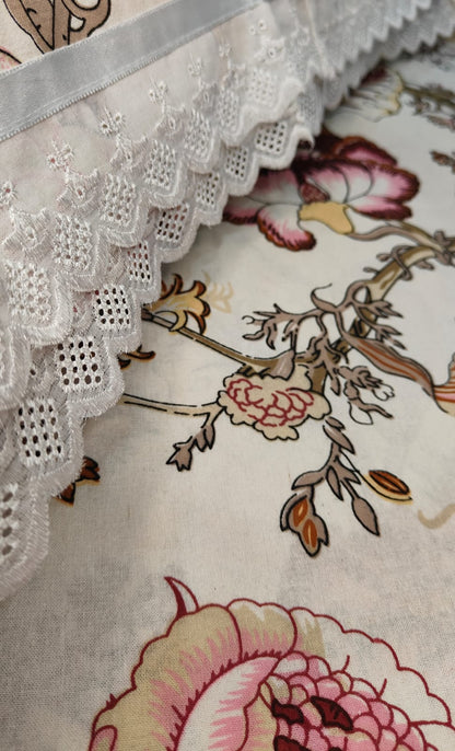 Blush Garden – Lace Bedsheet Set (108×108")