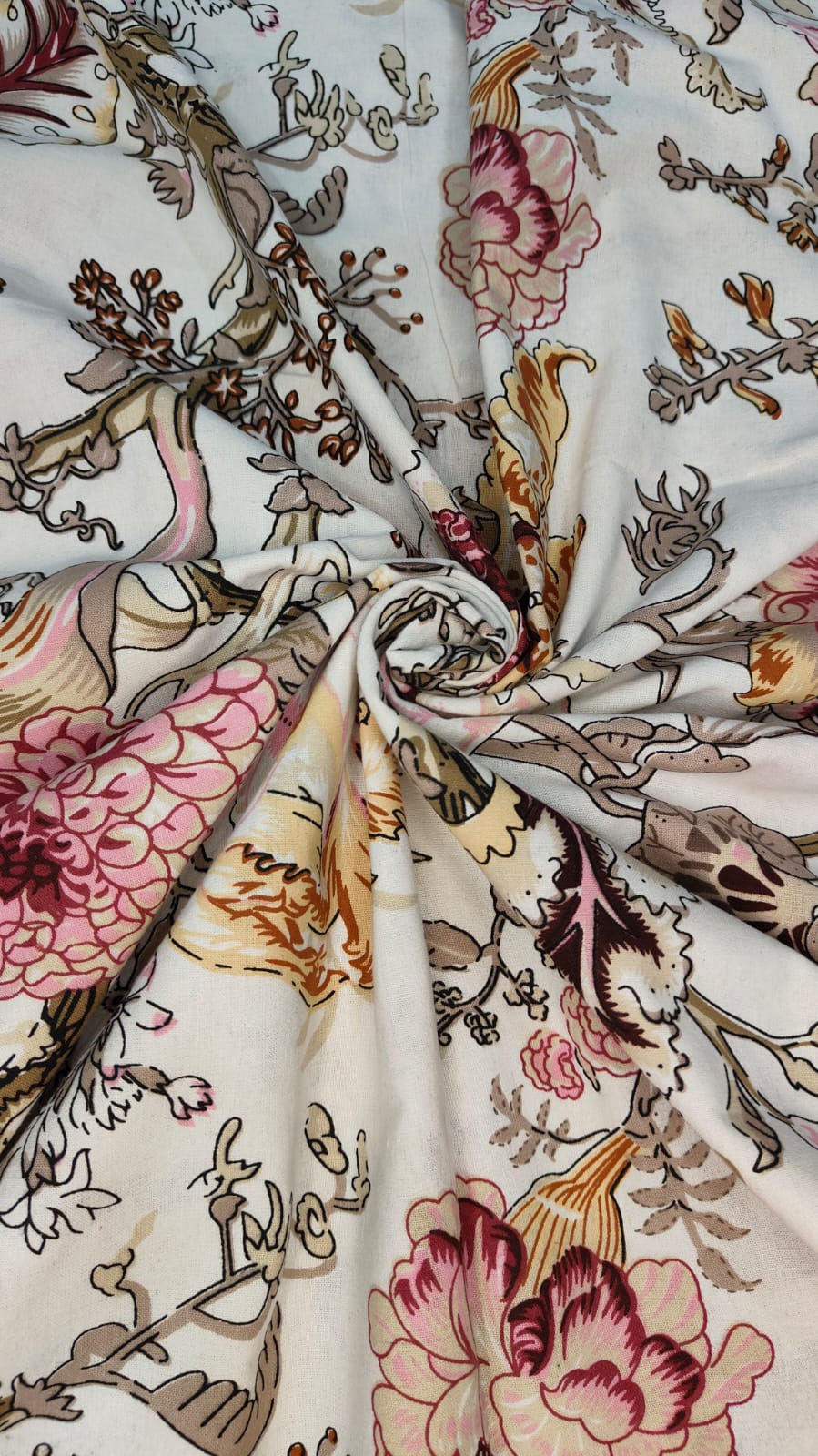 Blush Garden – Lace Bedsheet Set (108×108")