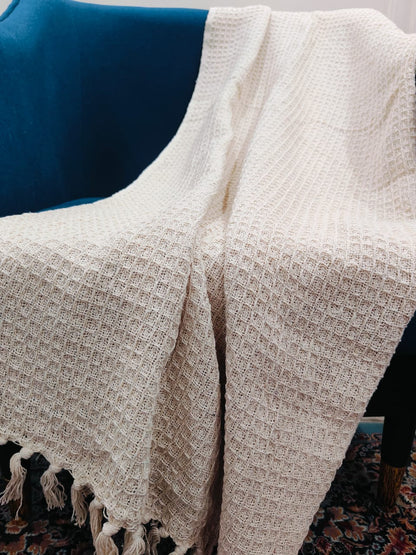Off White Knitted Cotton Throw with Tassels – 50" x 60"
