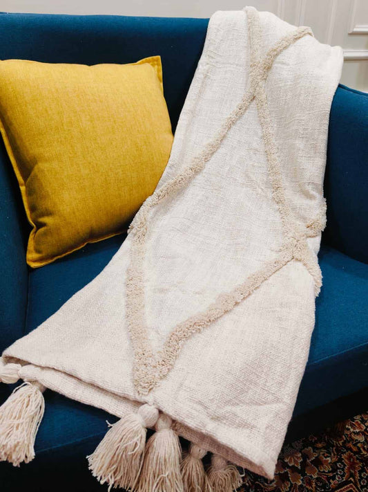Diamond Weave Sofa Throw with Dual-Side Tassels